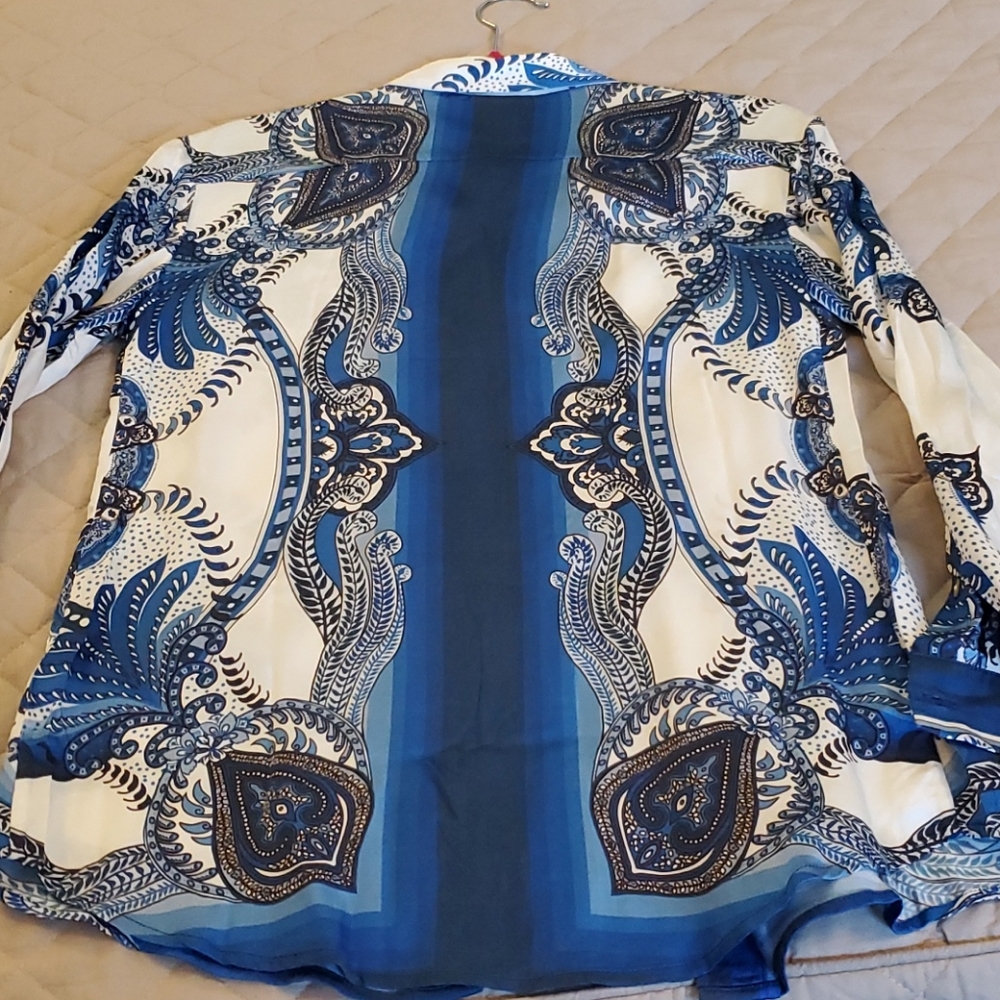 Farm Rio Blue Tile Long Sleeves Silk Shirt - Picture 4 of 4